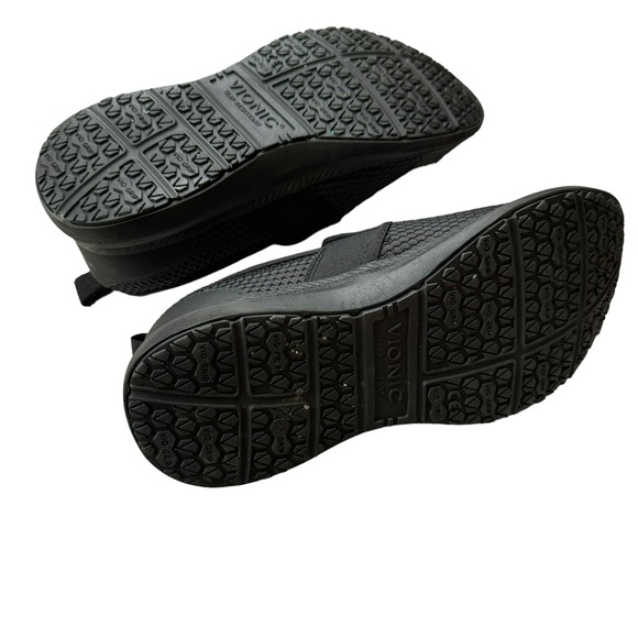 Vionic Julianna Slip On Sneakers Black Vio-Motion
Footbed Mesh Upper 7 - Picture 2 of 7